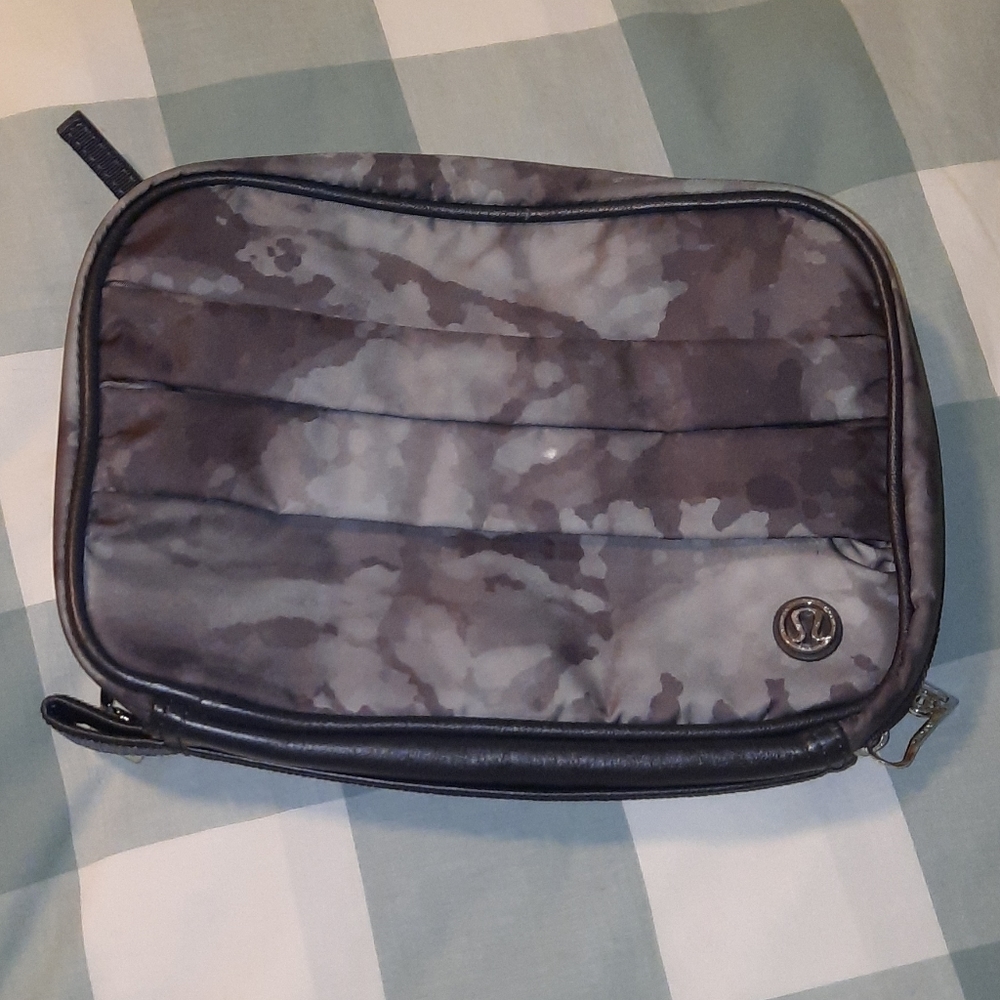 Gray camo print Lululemon travel bag